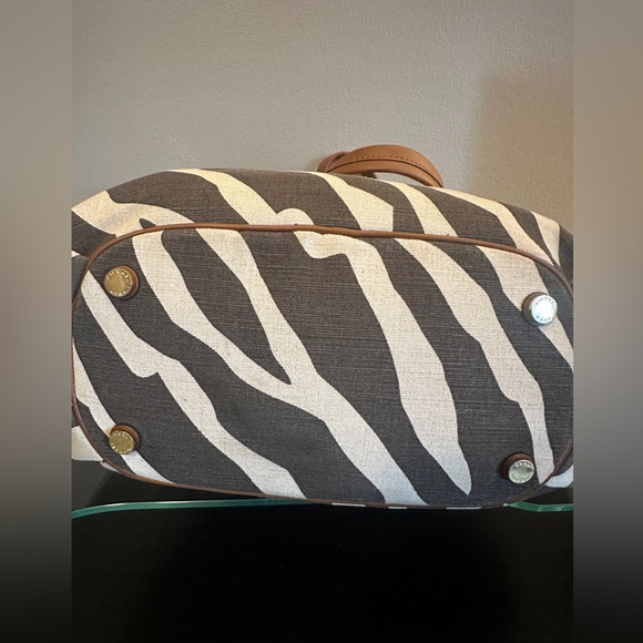 Michael Kors Animal Print Handbag - Picture 3 of 6